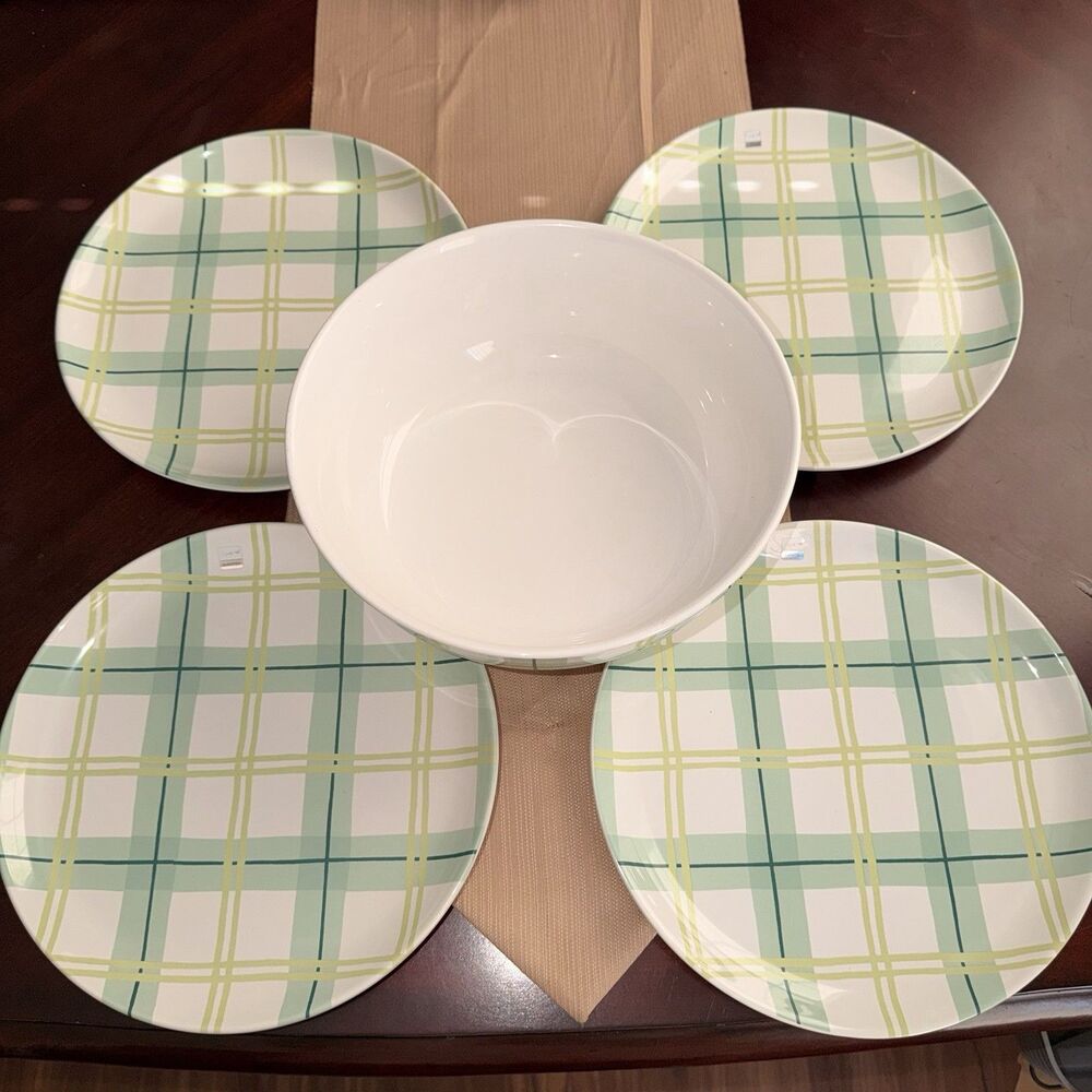 Authentic Dolly Parton (From My Heart To Your Home Collection)